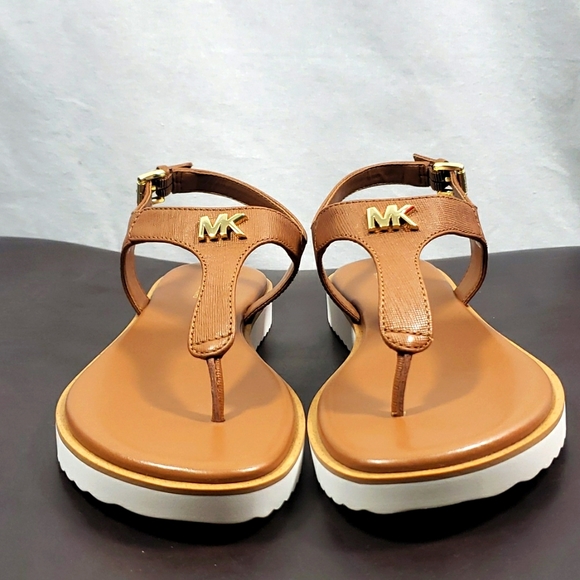 MICHAEL Michael Kors Women's "Brady Thong" T-Strap Sandals, Luggage, Size 6.5 - Picture 4 of 9